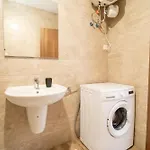 شقة Peaceful Seafront 3br With Balcony By 360 Estates *